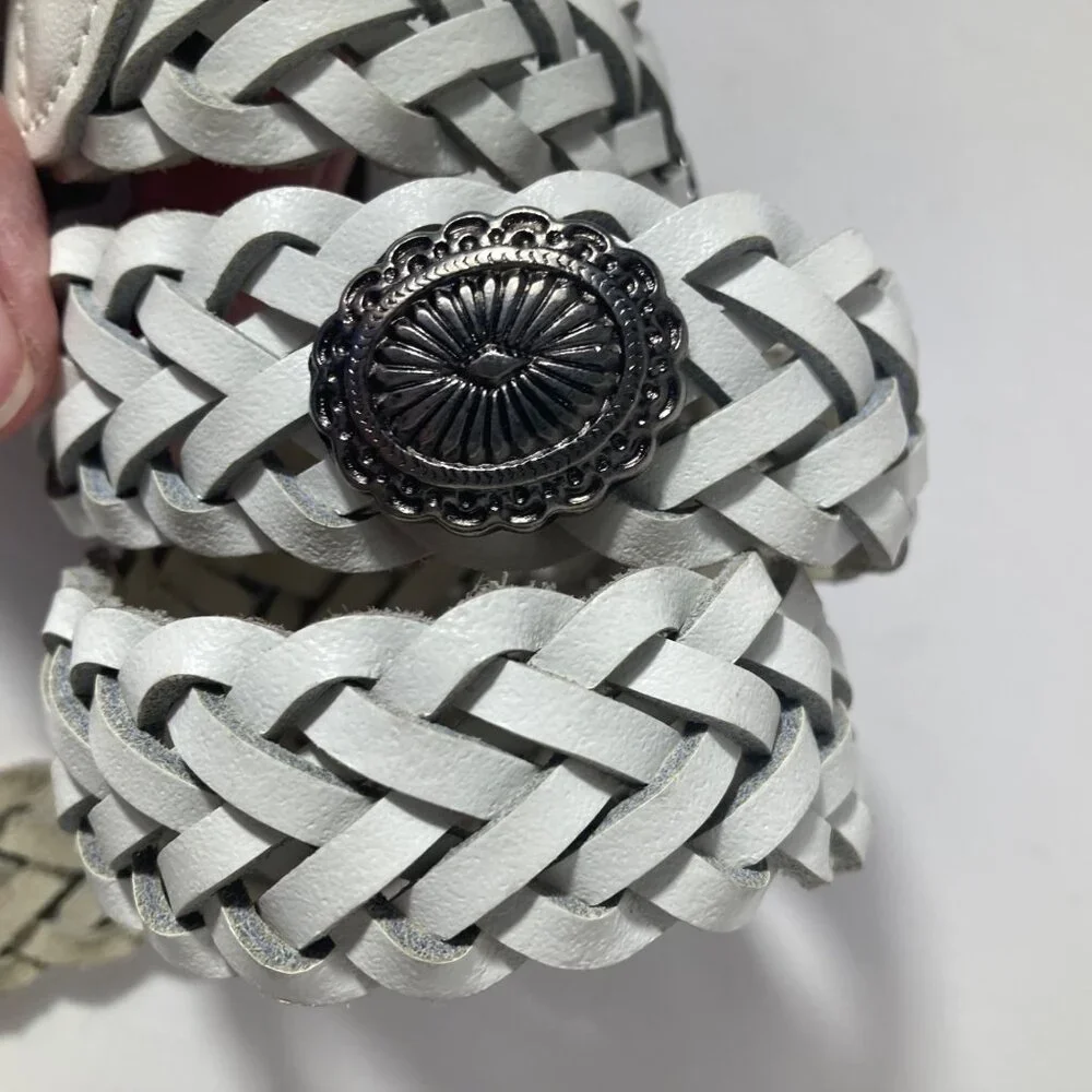 Womens Braided Leather Belt‎ Conch Medallions White Silver S Flaw